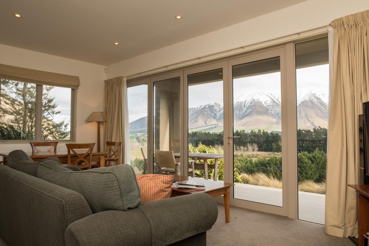 Canterbury High Country Villas Windwhistle Exterior photo